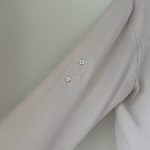 Light Grey Express Blouse with Button-up Front and Side Pockets - Picture 3 of 6